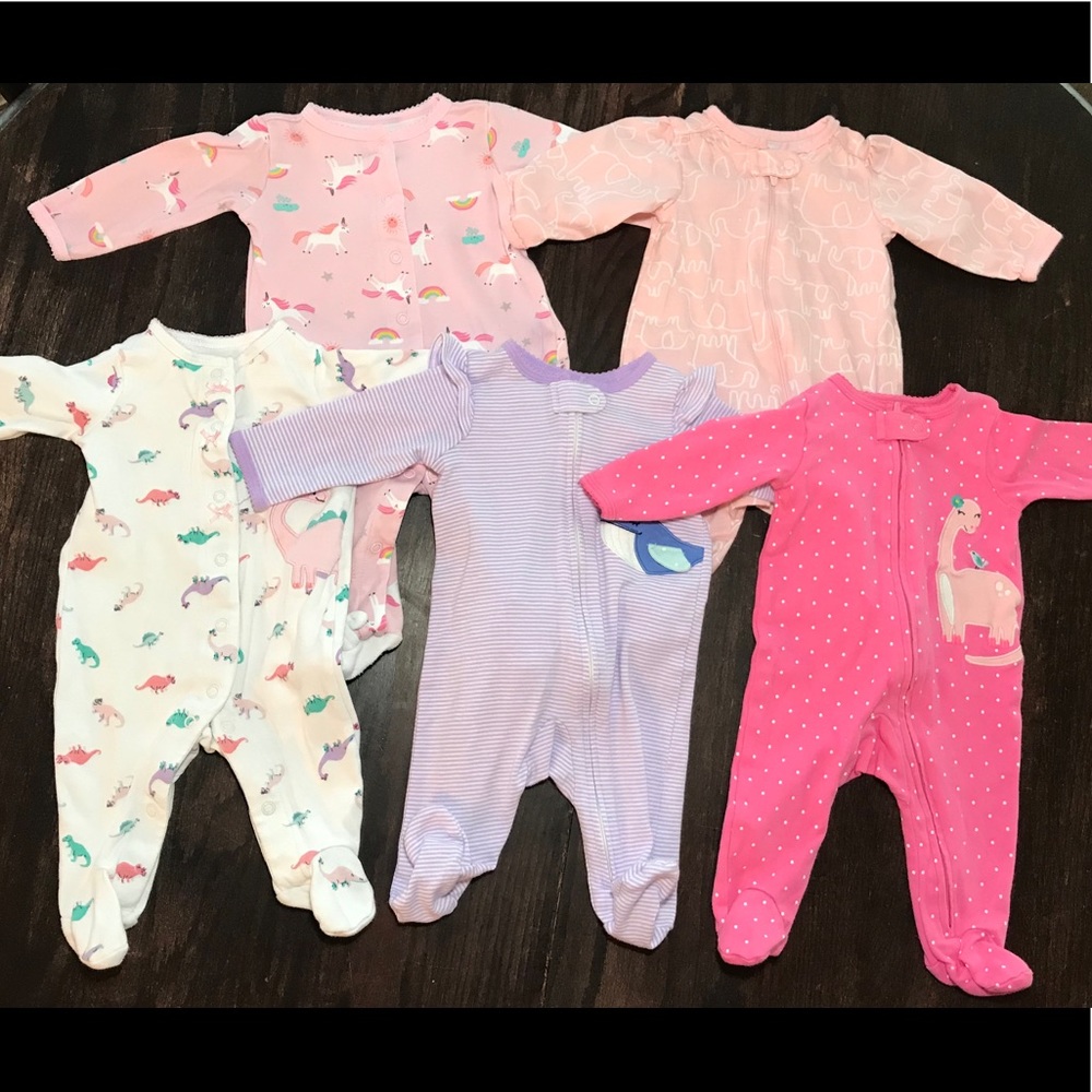 🦕Carters🦄 3Mo Baby Girl Footed Sleepers Zip Snap